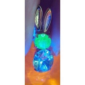 Lapel Bunny pin with uranium glass rhinestone head 1"